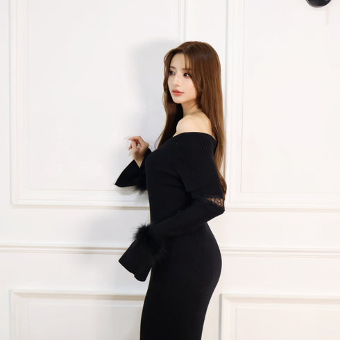 Off shoulder fur sleeve dress