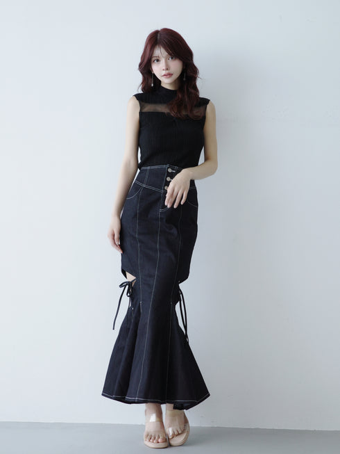 カットアウトノースリニットトップス