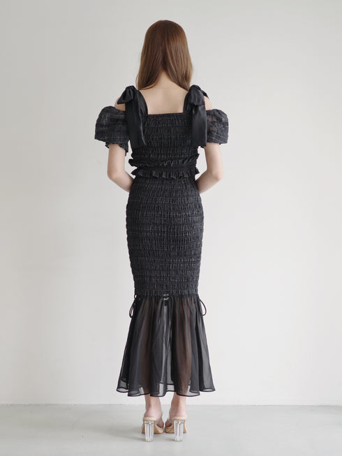 ストリングコアオフショルシャーリングセットアップ