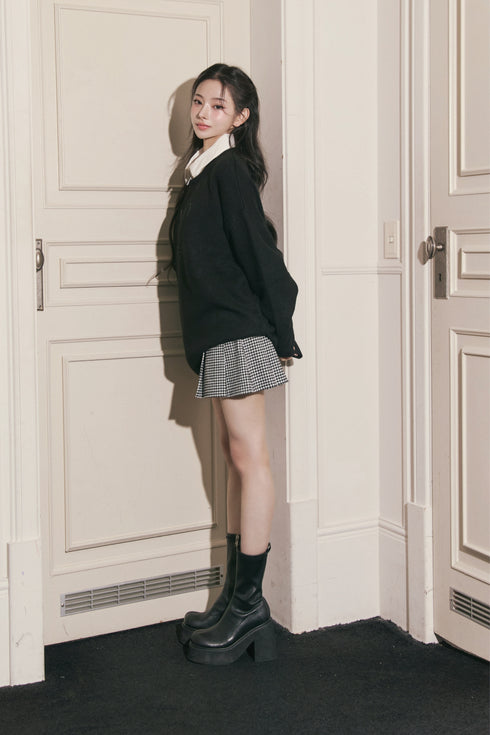 オーバーサイズロゴニットプルオーバー