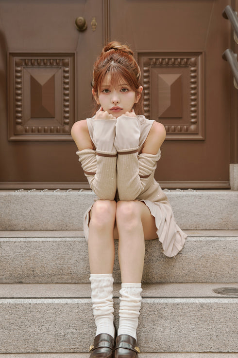 ビジュープレッピーカットショルダーワンピース