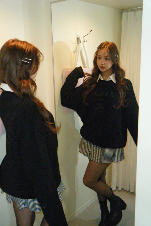 オーバーサイズロゴニットプルオーバー