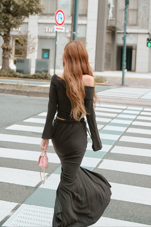 ドロストオフショルスウェットセットアップ