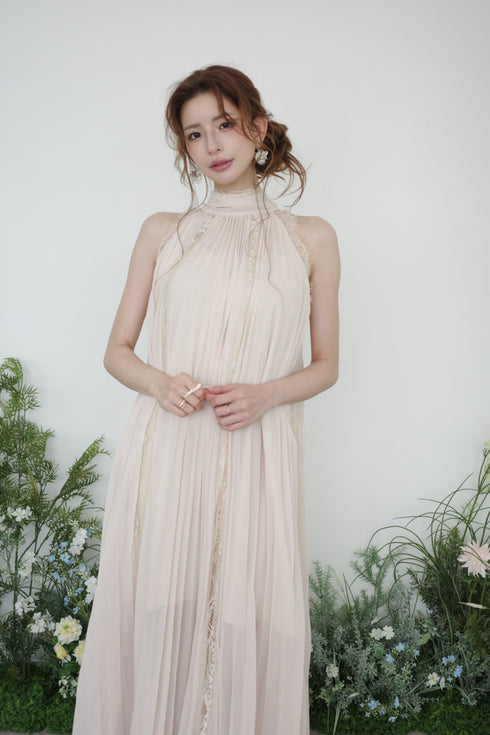 レーストリムプリーツロングワンピース
