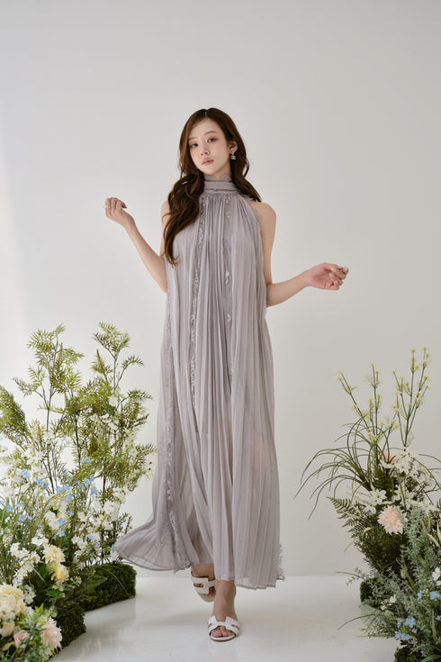 レーストリムプリーツロングワンピース
