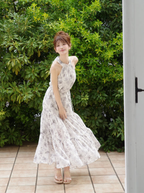 ホルターネックフレグランスマキシワンピース