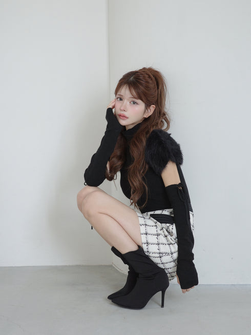 ファーショルダーニットトップス