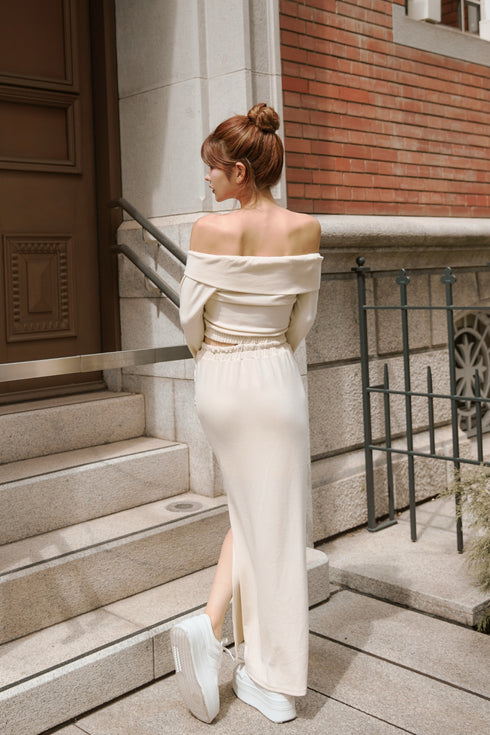 ドロストオフショルスウェットセットアップ