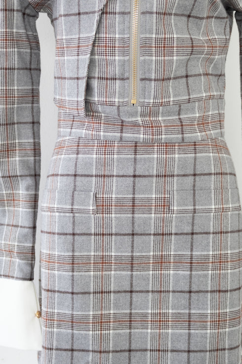 タータンチェックアシンメトリーバックルワンピース