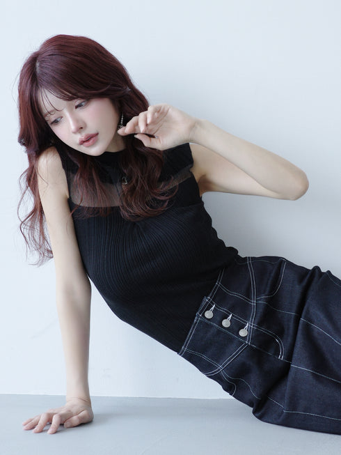 カットアウトノースリニットトップス