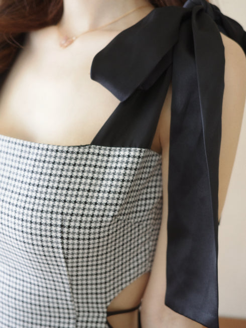 バックオープンハウンドチェックワンピース