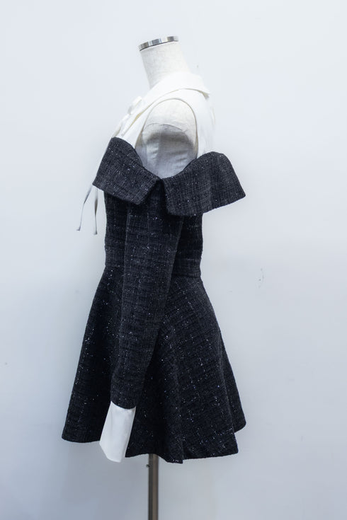 ツイードショルダーカットフレアミニワンピース