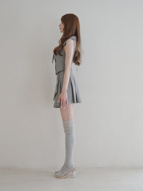 Ribbon trim bustier and double pleated skirt