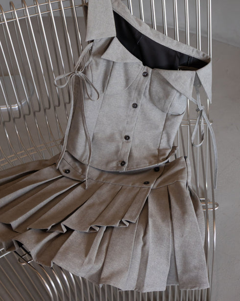 Ribbon trim bustier and double pleated skirt