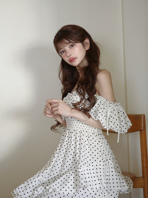 ランダムドットティアードマーメイドワンピース