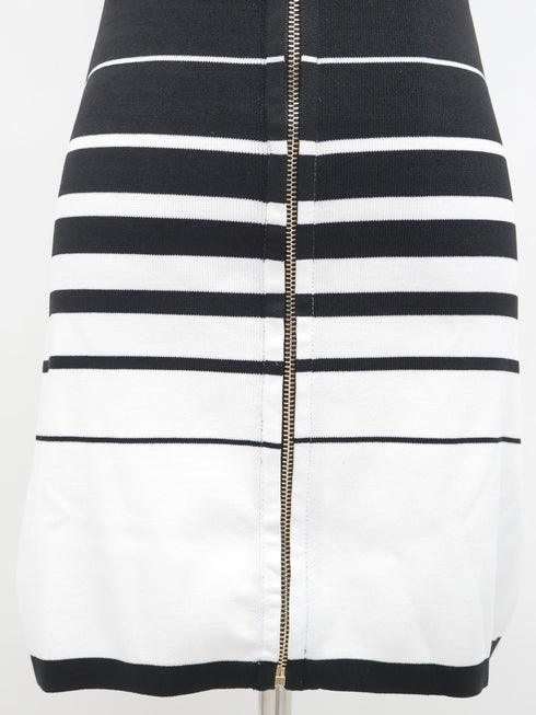 グラデーションストライプニットワンピース