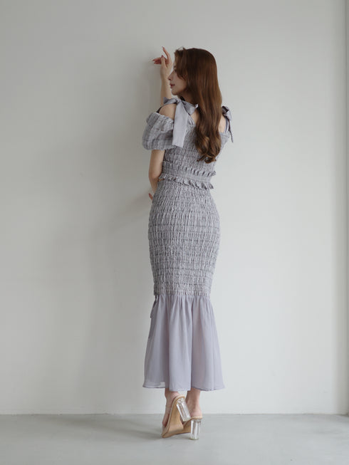 ストリングコアオフショルシャーリングセットアップ