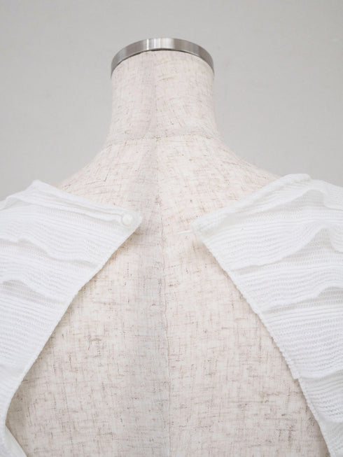 バックオープンフリルレースワンピース