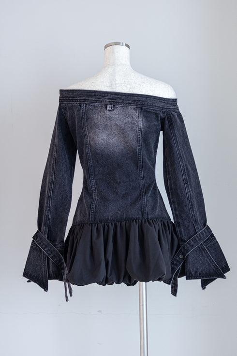 オフショルデニムバルーンワンピース