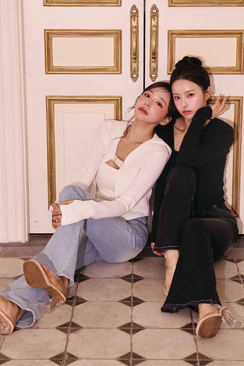 桃尻フレアデニム