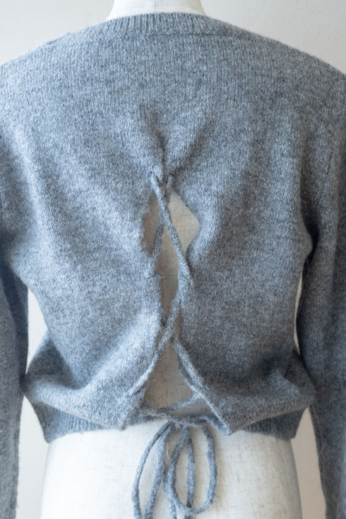 バックレースアップニットトップス