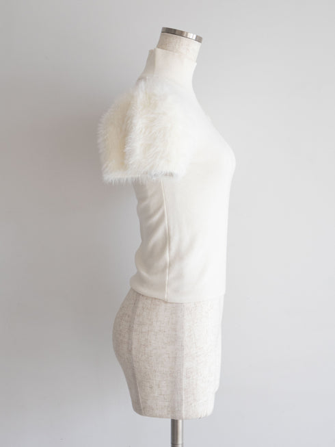 ファーショルダーニットトップス