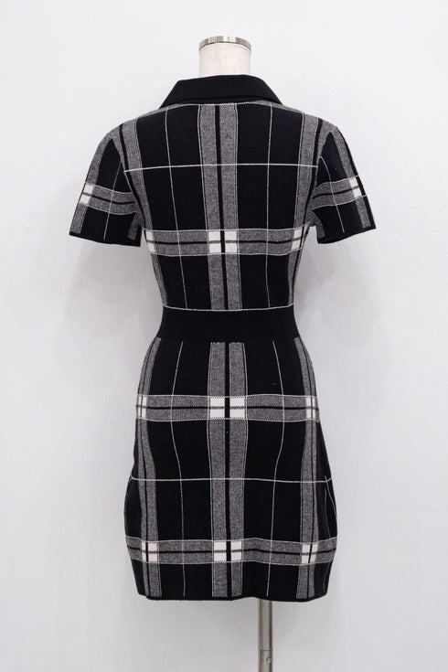 カービープレイドニットワンピース