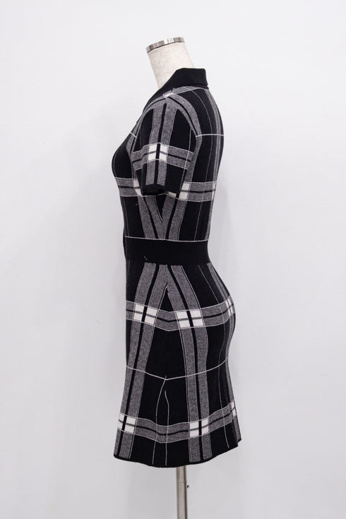 カービープレイドニットワンピース