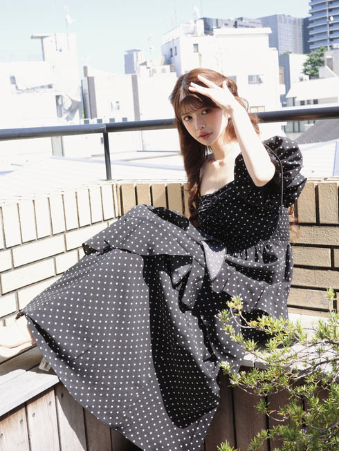 ランダムドットティアードマーメイドワンピース