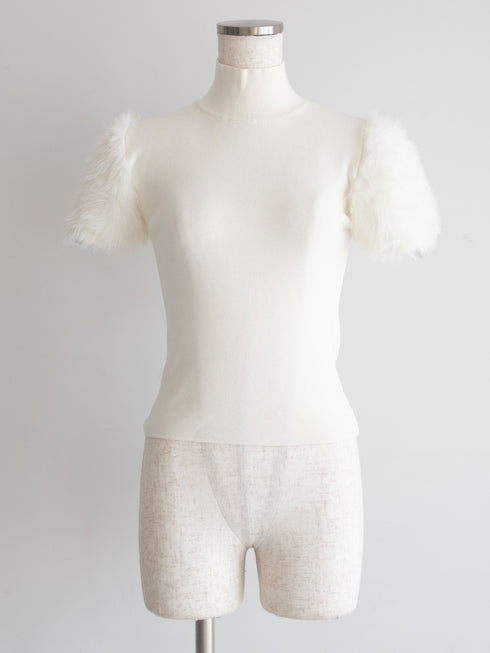 ファーショルダーニットトップス