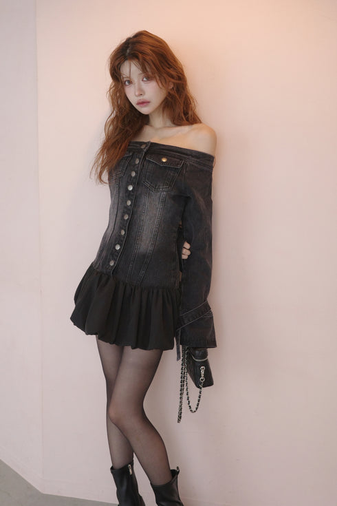 オフショルデニムバルーンワンピース