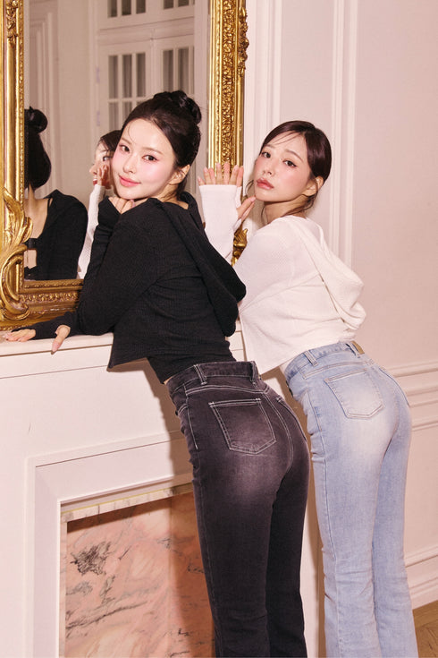 桃尻フレアデニム