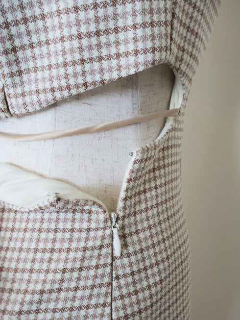 バックオープンハウンドチェックワンピース