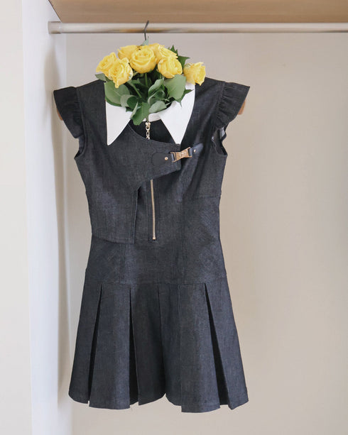 アシンメトリーバックルデニムワンピース