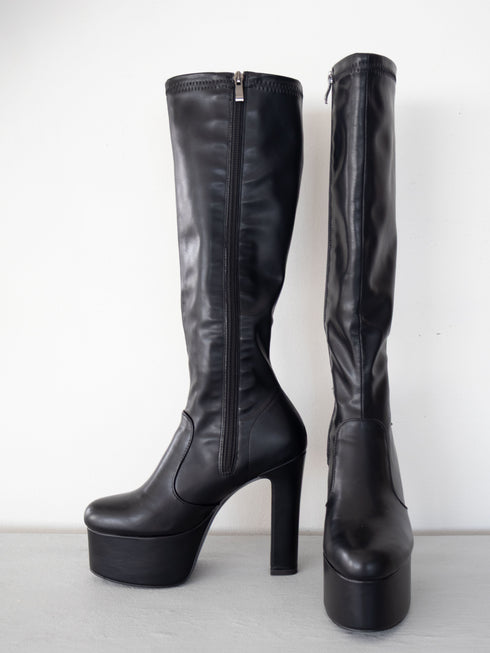 スリムレザープラットフォームロングブーツ