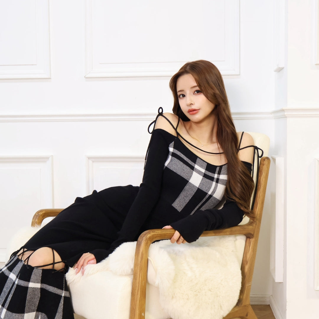 【10月下旬～11月上旬順次発送】String core plaid dress