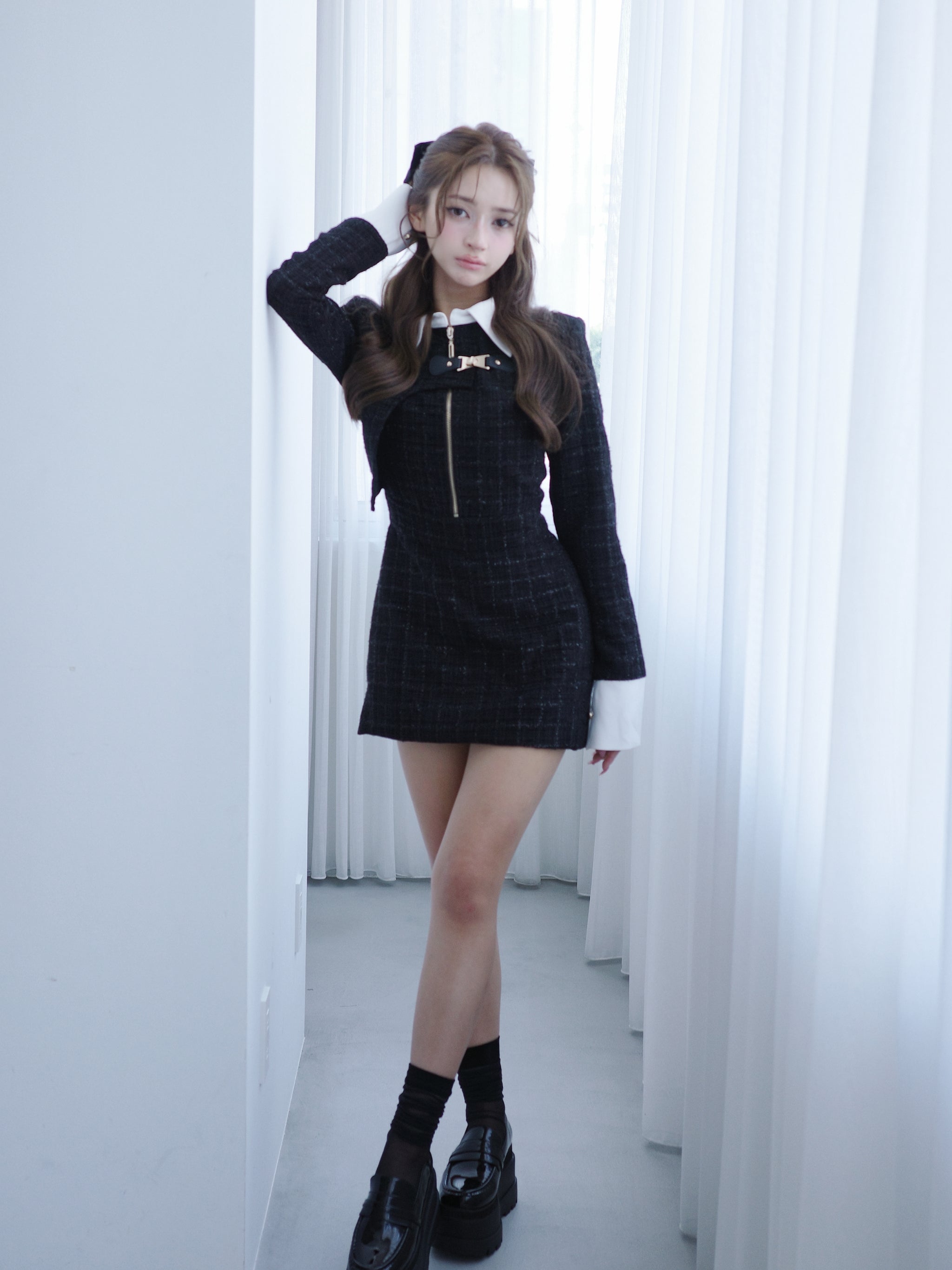 Asymmetry buckle tweed dress