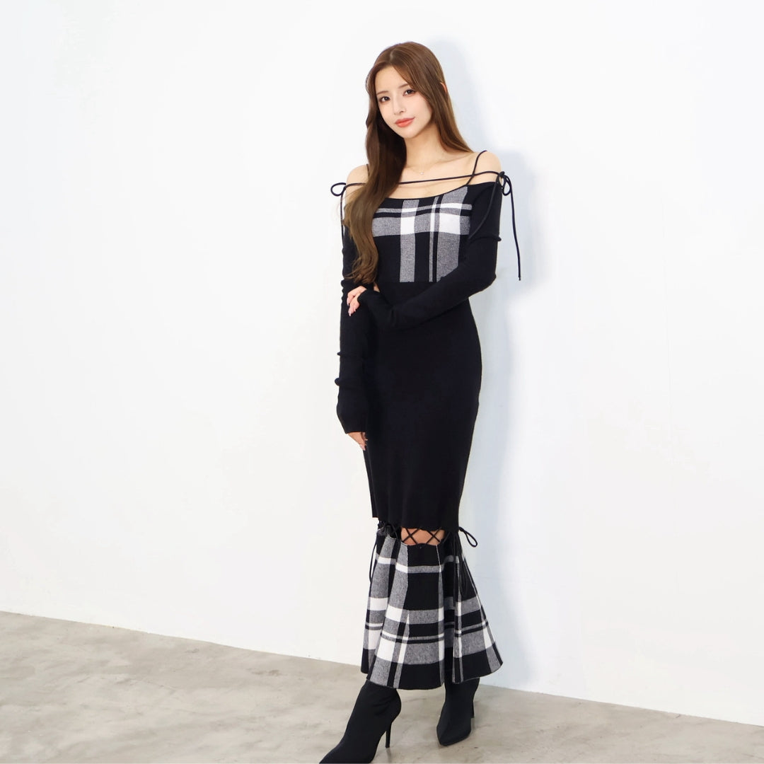 【10月下旬～11月上旬順次発送】String core plaid dress