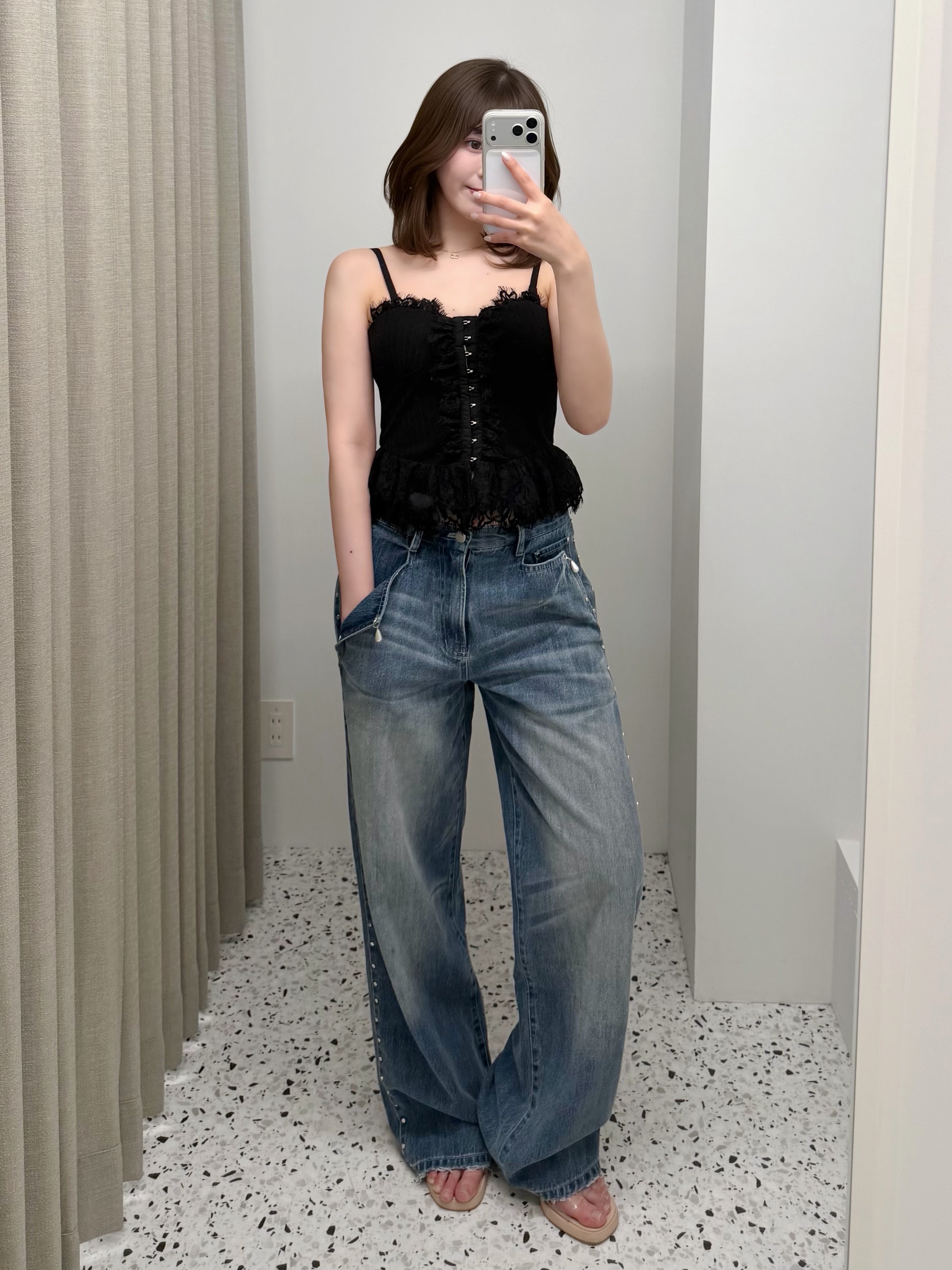 Model : 身長157cm / S着用